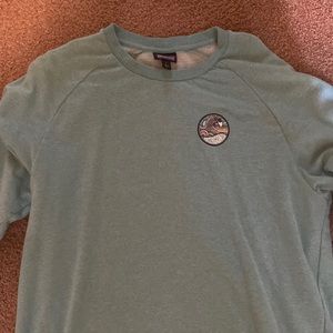 Patagonia Large crewneck sweater